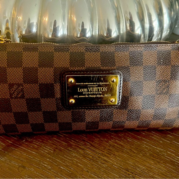 Louis Vuitton Bags Authentic Louis Vuitton Crossbody Bag Poshmark